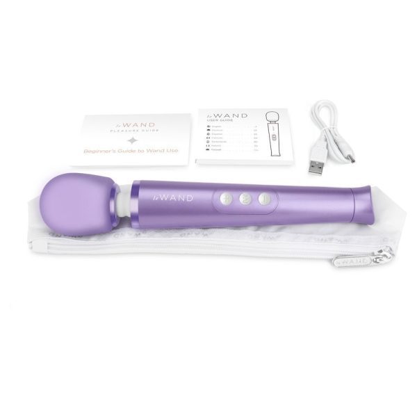 Le Wand Petite Rechargeable Vibrating Massager Violet - Image 4