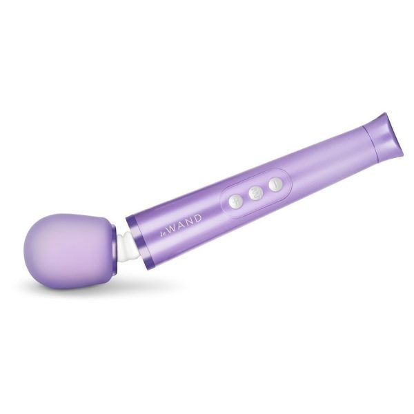 Le Wand Petite Rechargeable Vibrating Massager Violet - Image 5